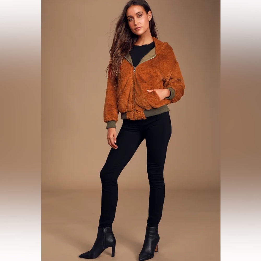 Lulus Top Notch Olive Green Faux Fur Reversible Bomber Jacket - Size S - Picture 6 of 6